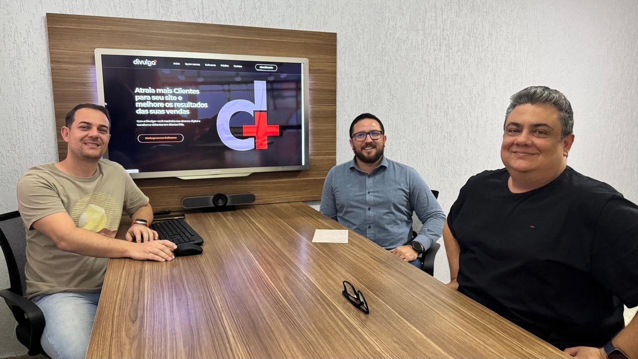 Sala de reunião para diagnóstico de tráfego orgânico e SEO